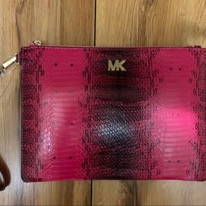 Michael Kors Md Clutch Pink/Black Snake *NWT*